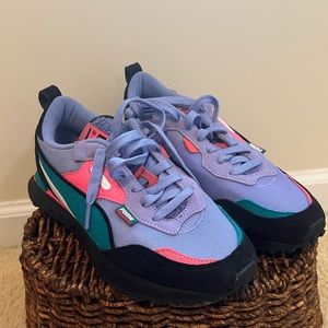 Multi color/ Purple Puma sneaker